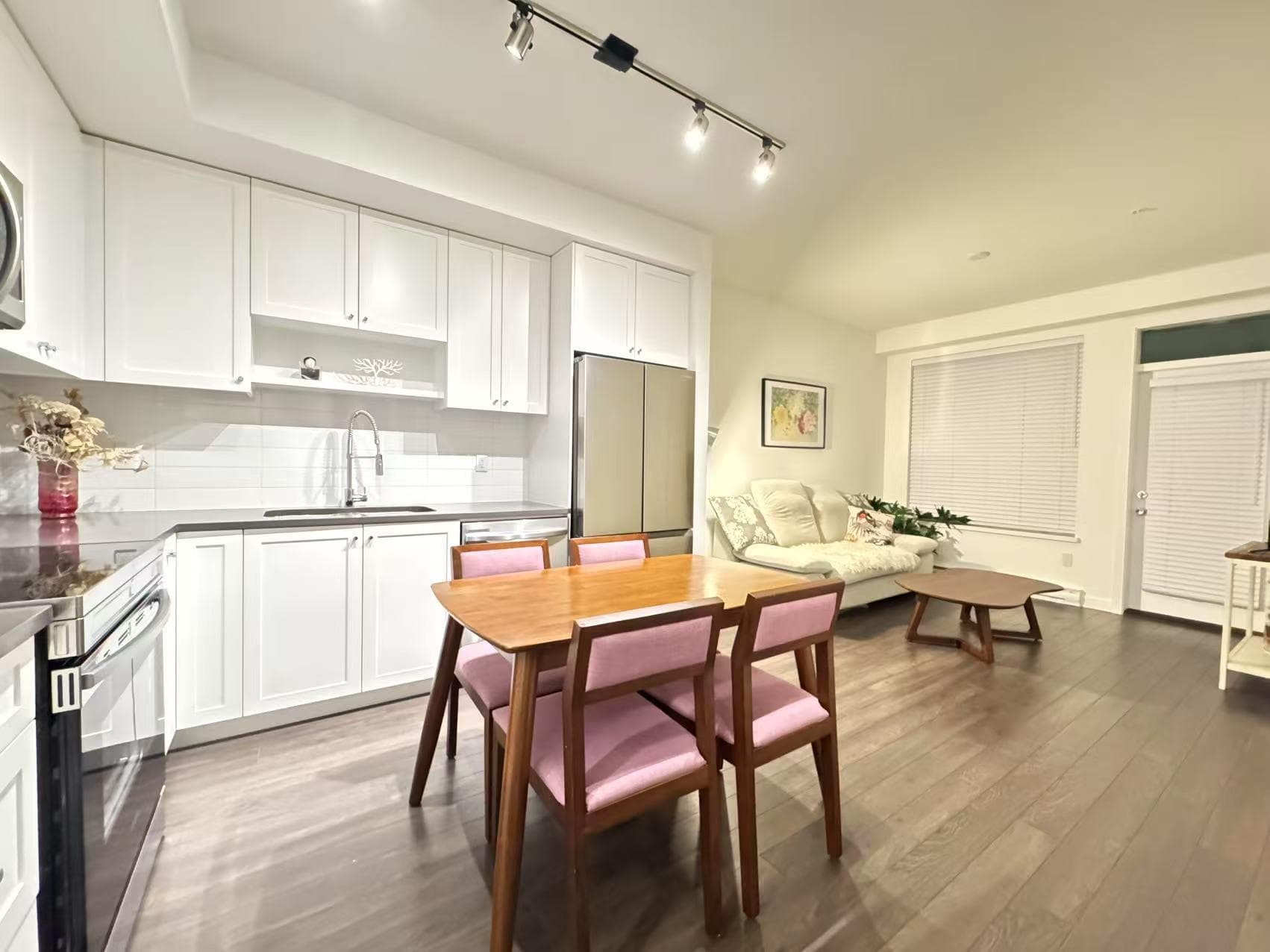 321 - 15738 85 Avenue, Surrey, V4N 6Y1 — photo 4