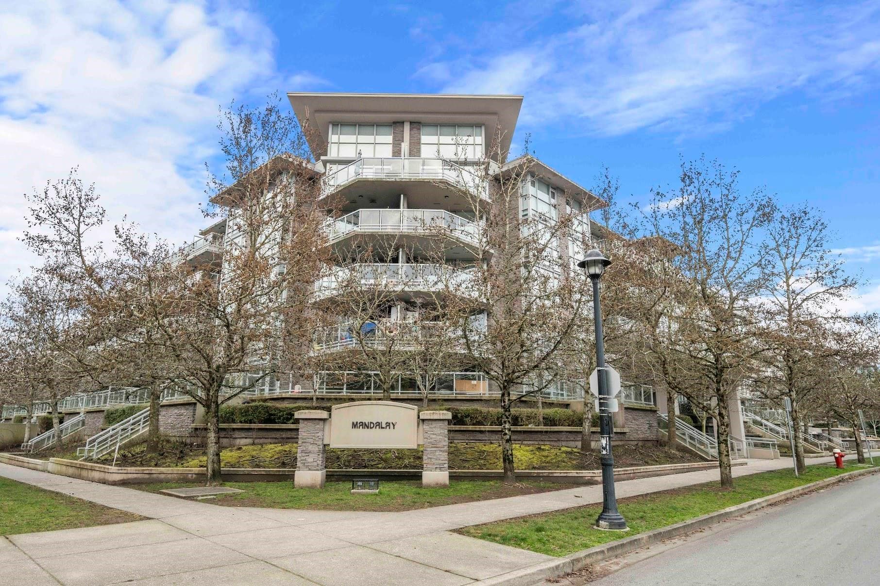 107 - 9371 Hemlock Drive, Richmond, V6Y 4K6 — photo 4