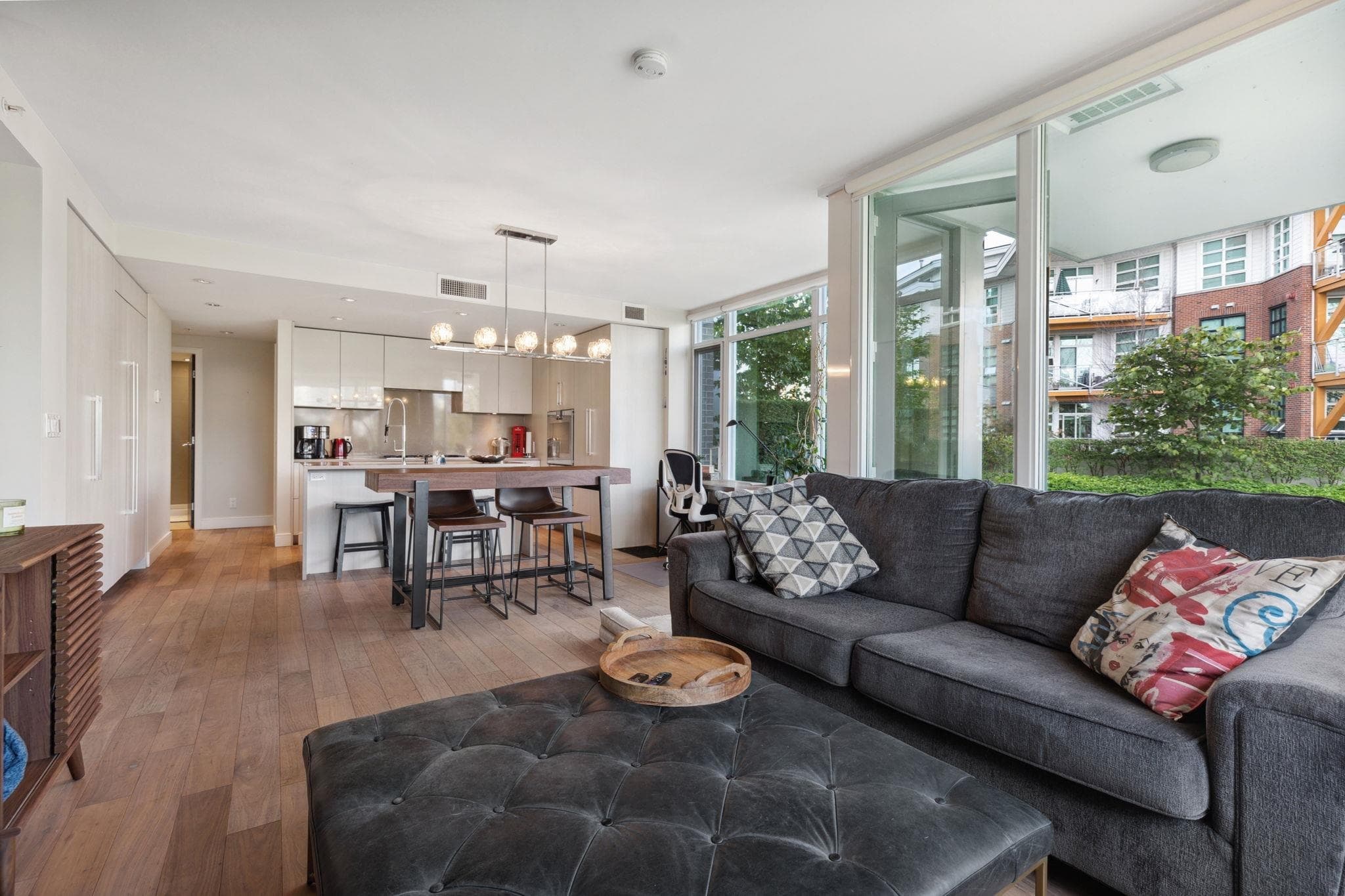 204 - 210 Salter Street, New Westminster, V3M 0J9 — photo 3