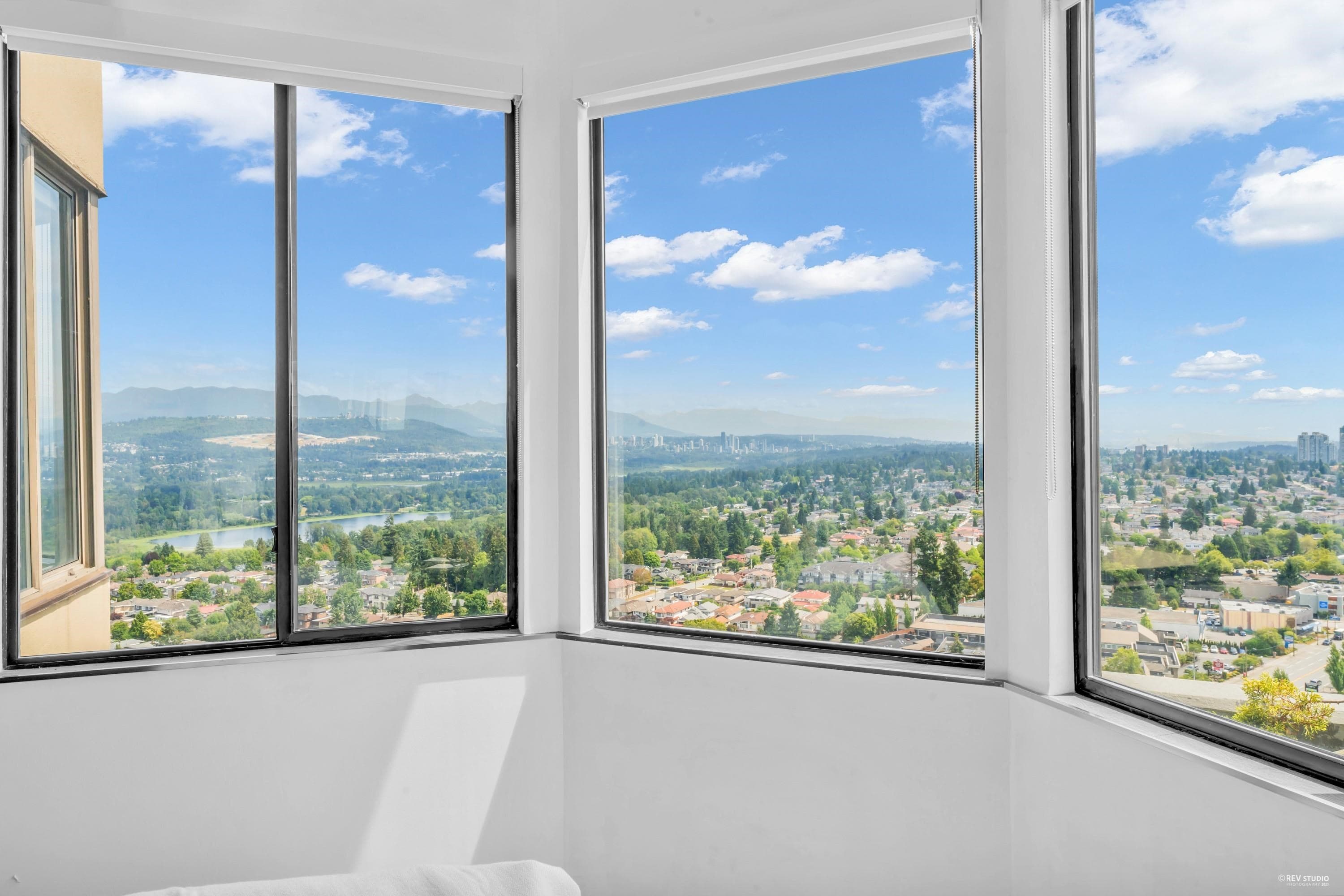 2603 - 6540 Burlington Avenue, Burnaby, V5H 4G3 — photo 4