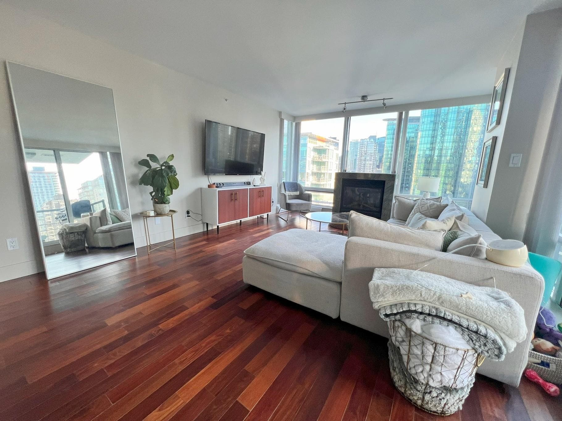 1804 - 590 Nicola Street, Vancouver, V6G 3J8 — photo 5