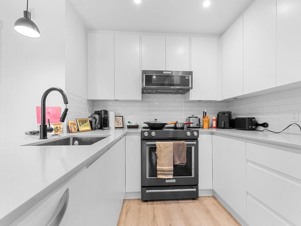 1315 - 2180 Kelly Avenue, Port Coquitlam, V3C 0L1 — photo 3