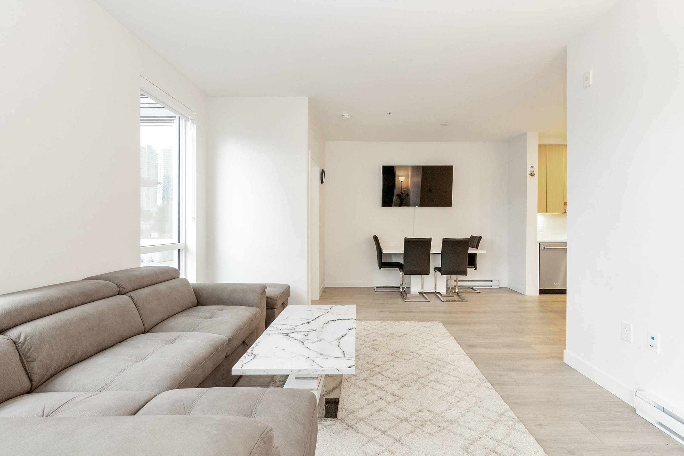522 - 7588 16th Street, Burnaby, V3N 0H8 — photo 4
