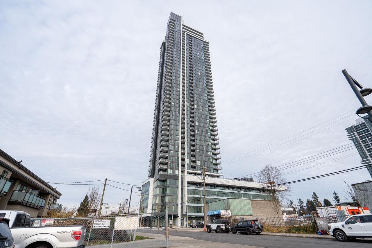 1507 - 10750 135a Street, Surrey, V3T 0V4 — photo 1