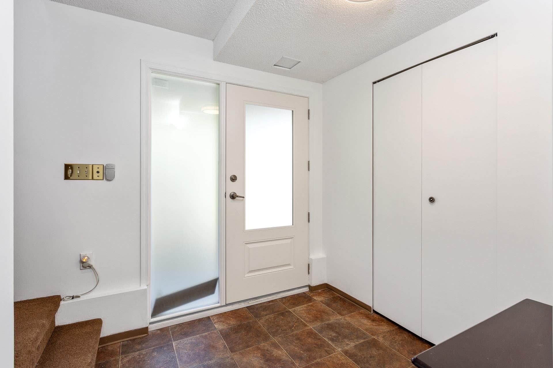 2160 Dorset Avenue, Port Coquitlam, V3B 5B9 — photo 4
