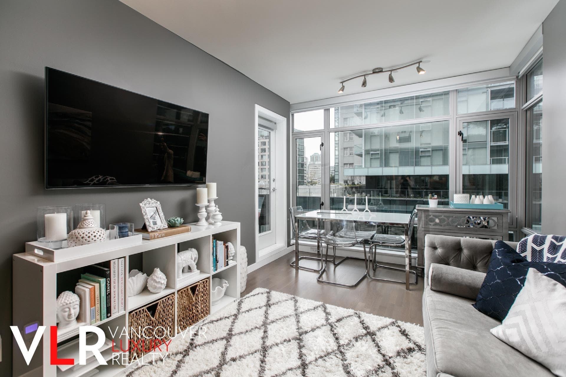 809 - 788 Richards Street, Vancouver, V6B 0C7 — photo 3
