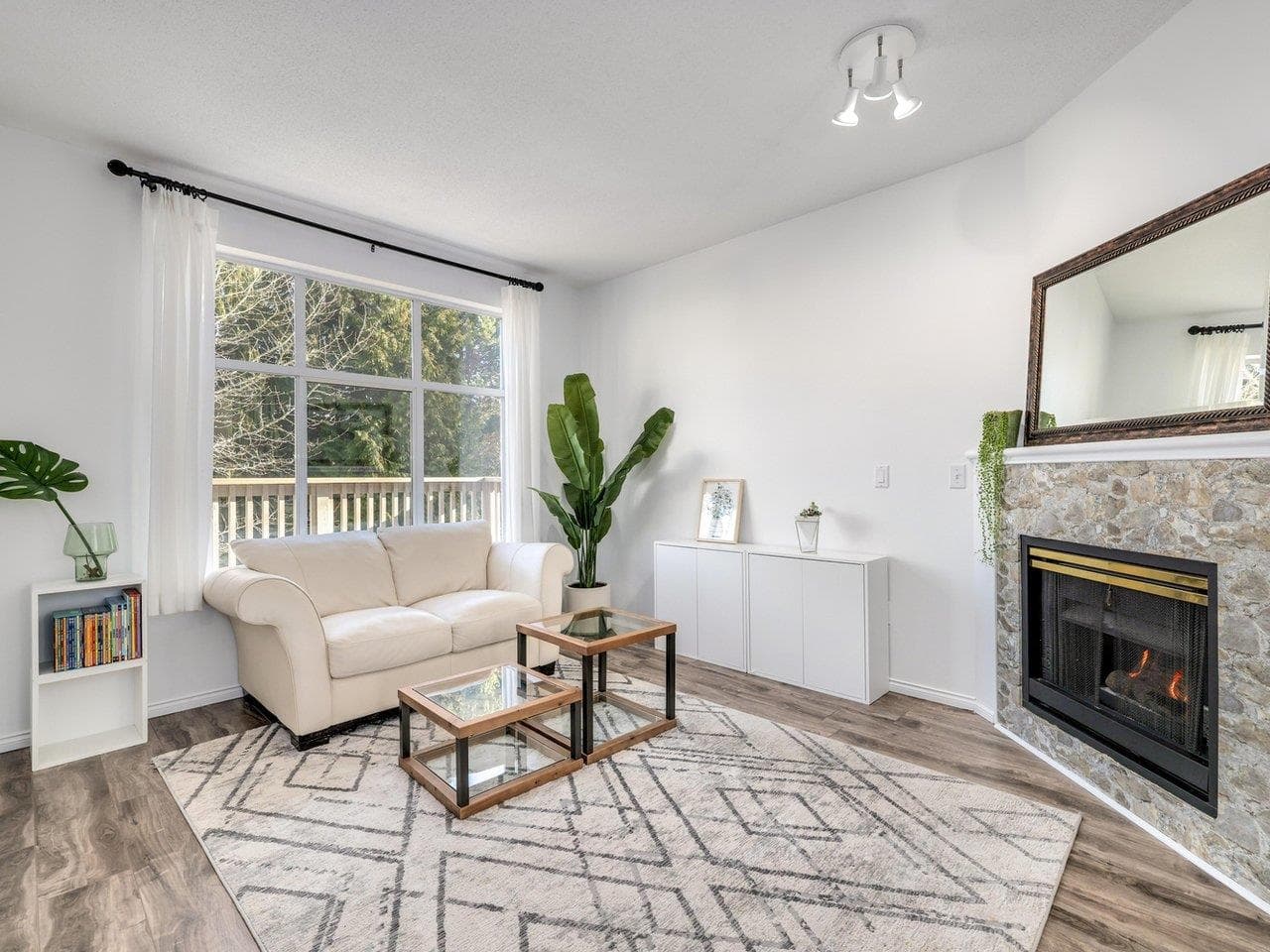 74 - 6588 Barnard Drive, Richmond, V7C 5R8 — photo 2