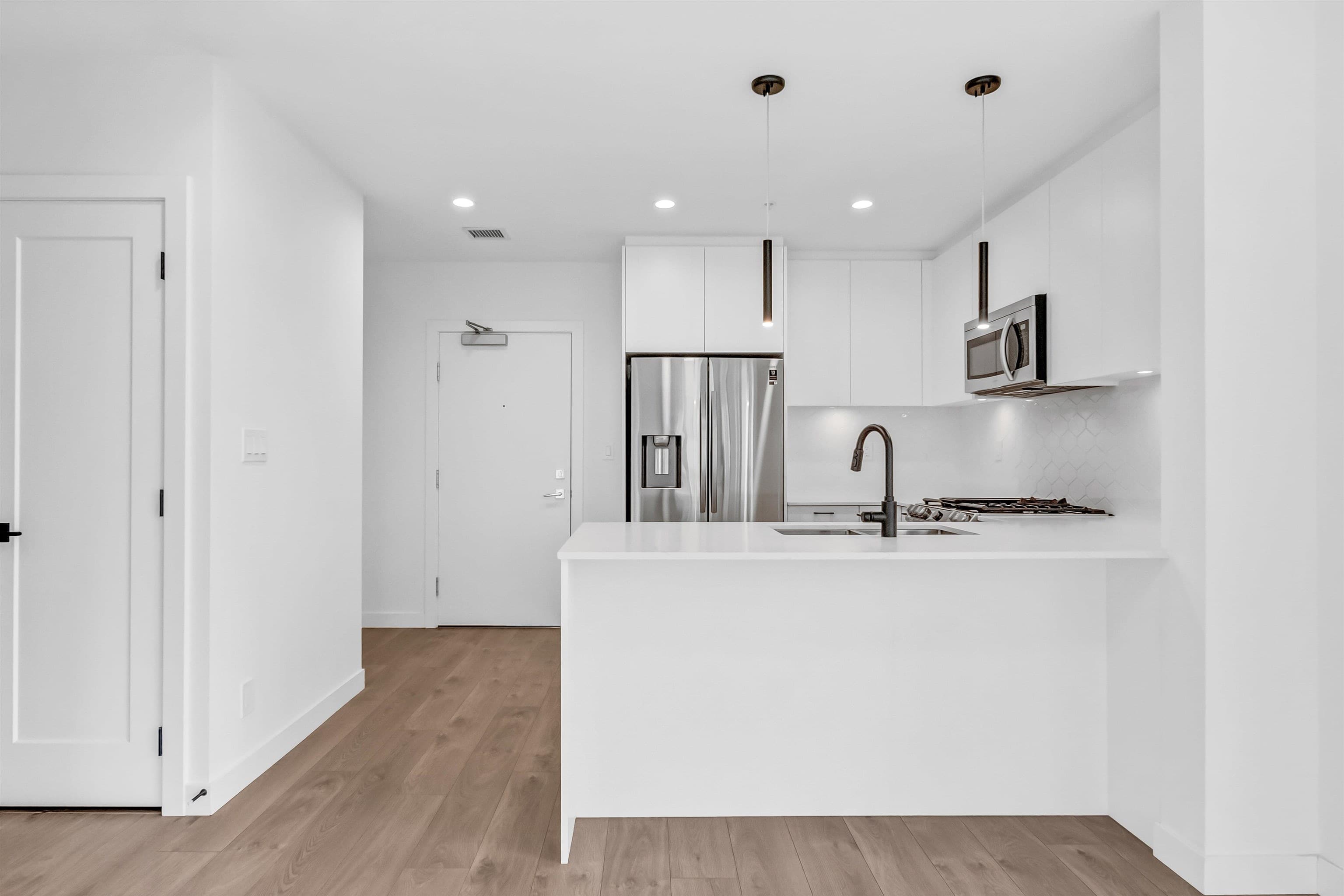 B403 - 20018 83a Avenue, Langley, V2Y 3P3 — photo 5