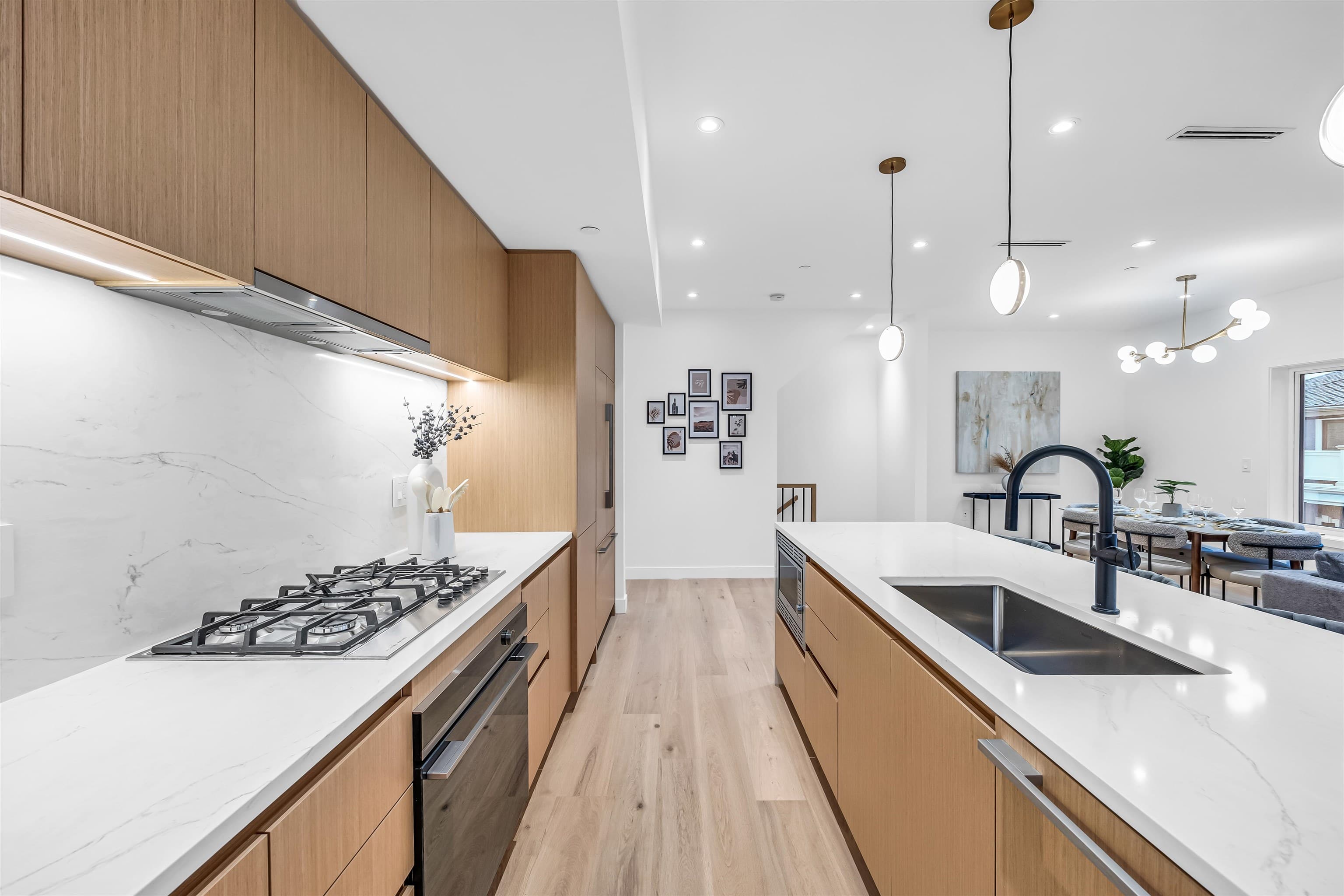 1016 W 52nd Avenue, Vancouver, V6P 1H5 — photo 4
