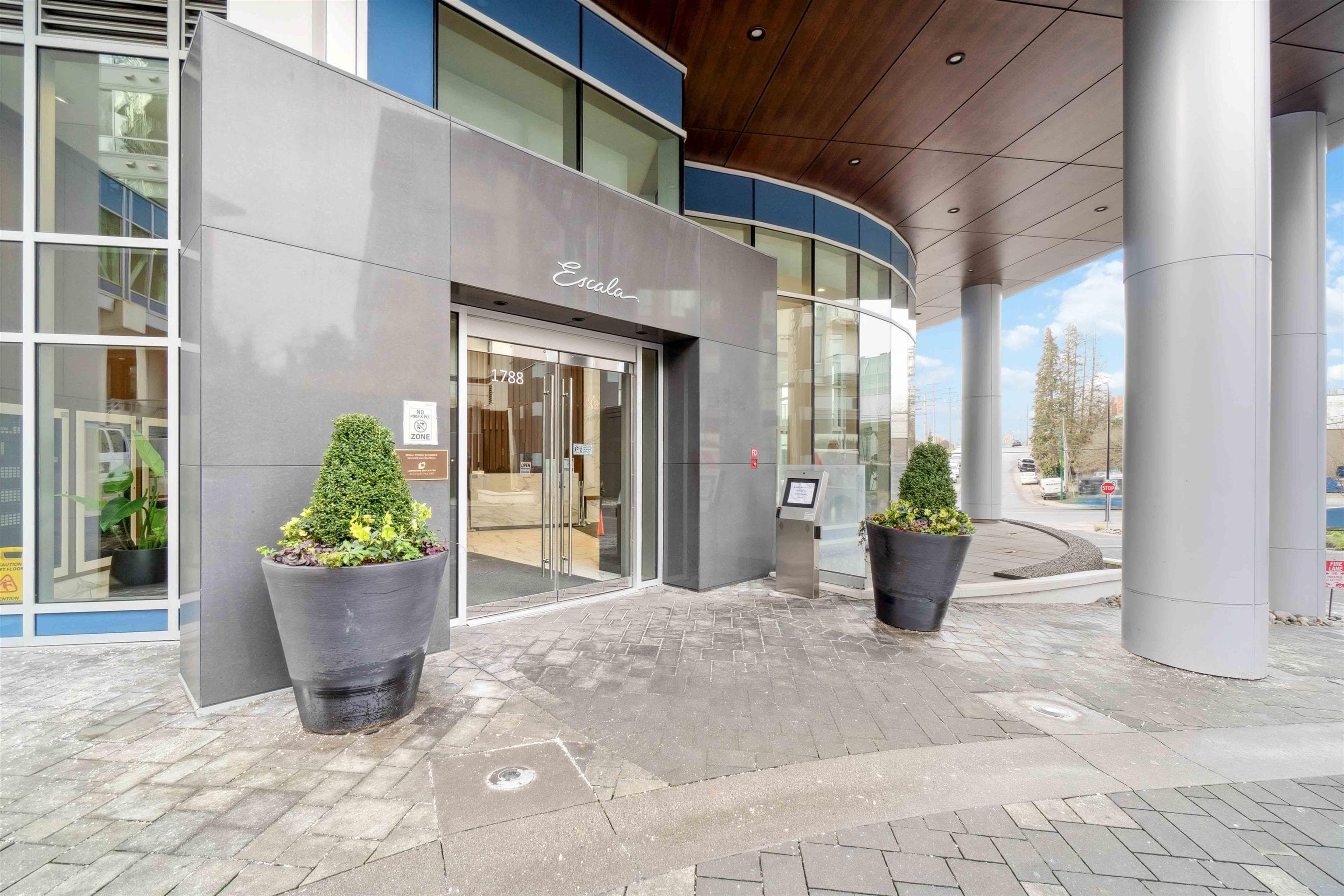 1508 - 1788 Gilmore Avenue, Burnaby, V5C 0L5 — photo 4