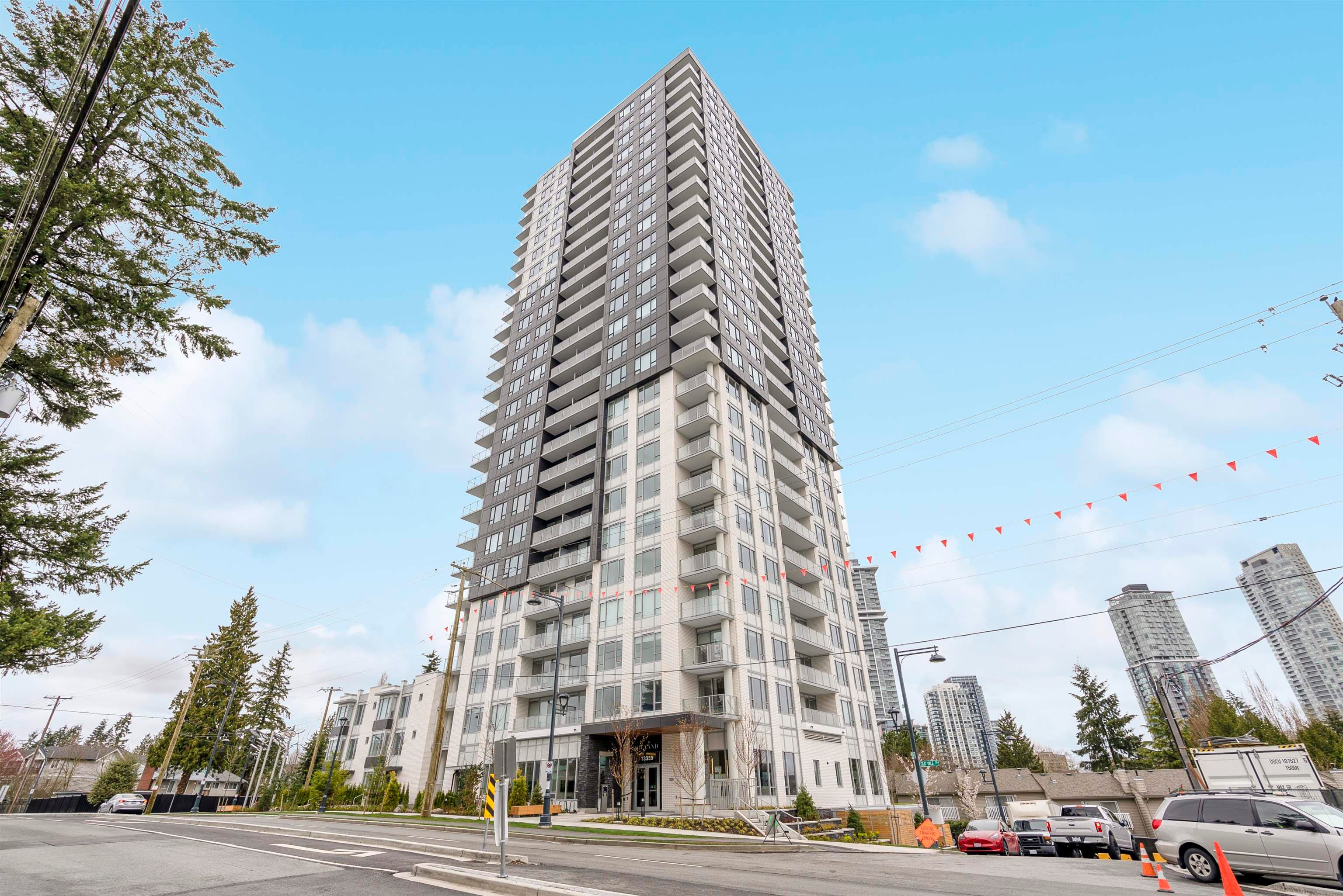 302 - 13359 Old Yale Road, Surrey, V3T 0S4 — photo 3