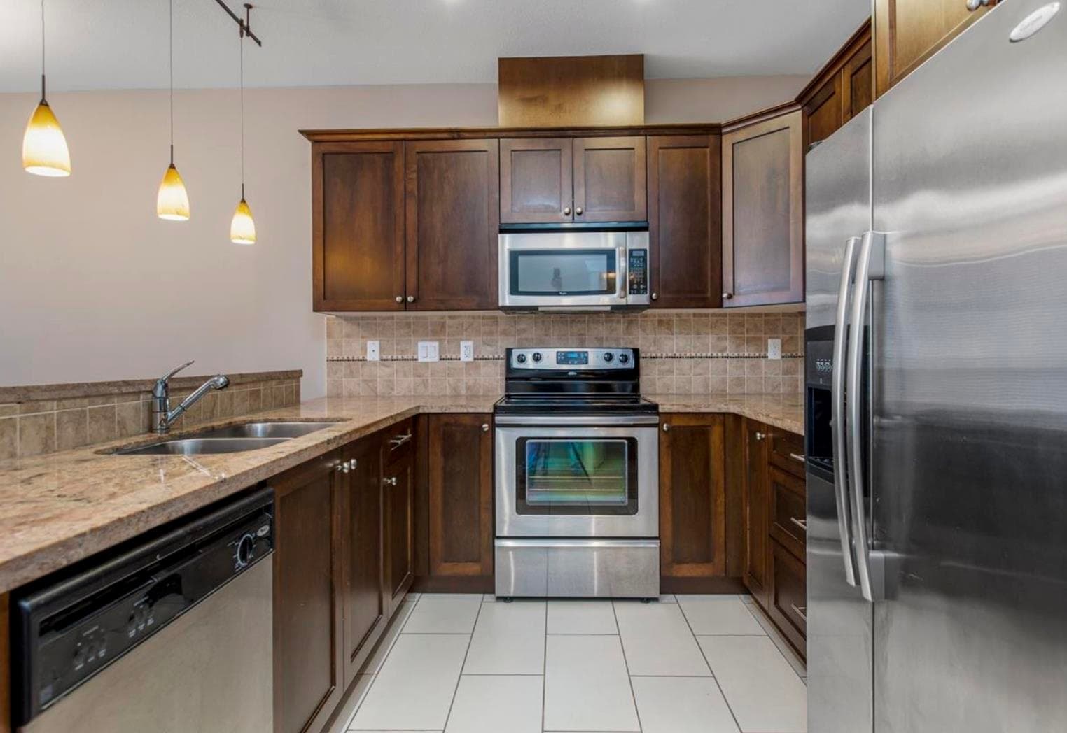 603 - 14333 104 Avenue, Surrey, V3T 0E1 — photo 3