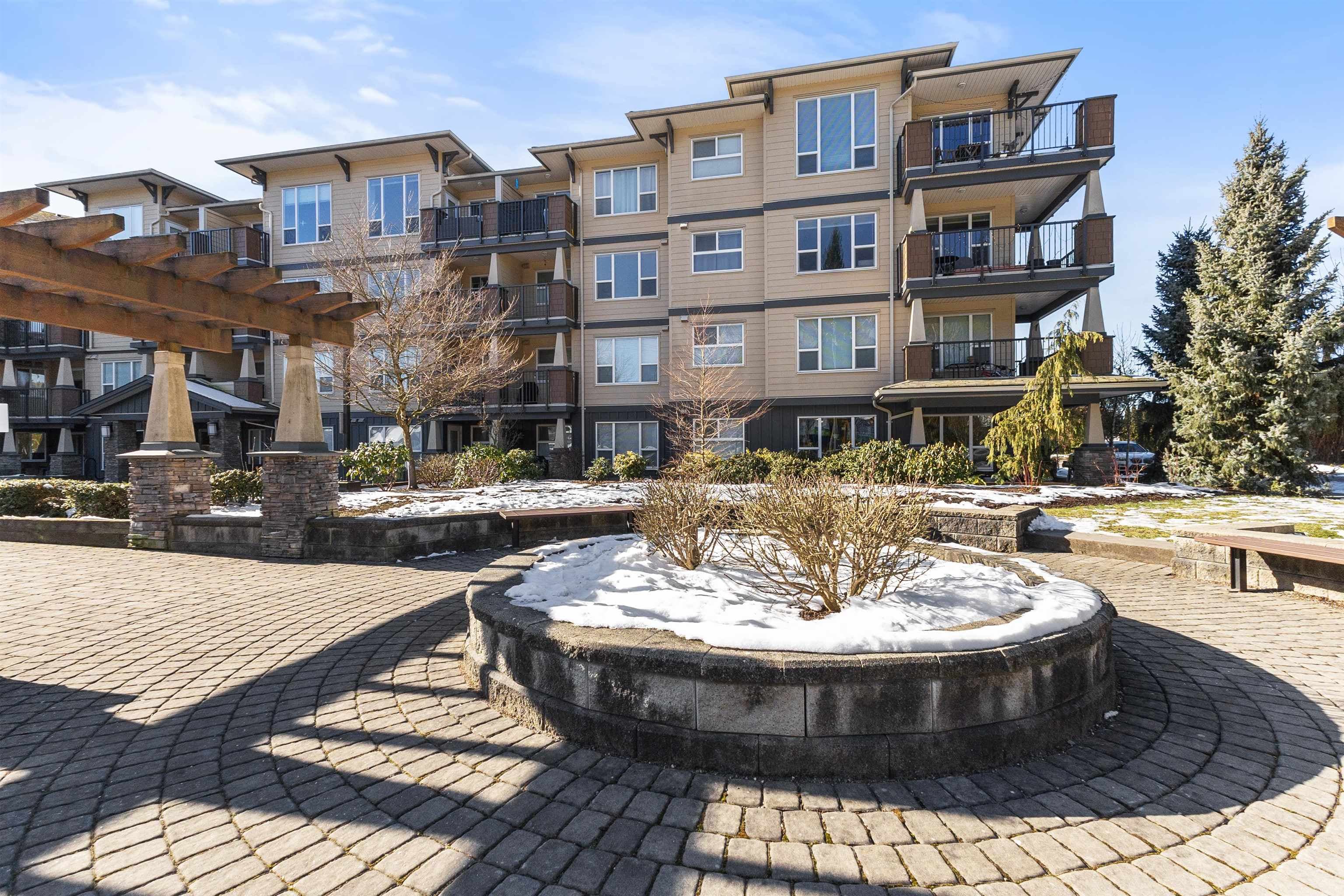 112 - 2565 Campbell Avenue, Abbotsford, V2S 0E3 — photo 2