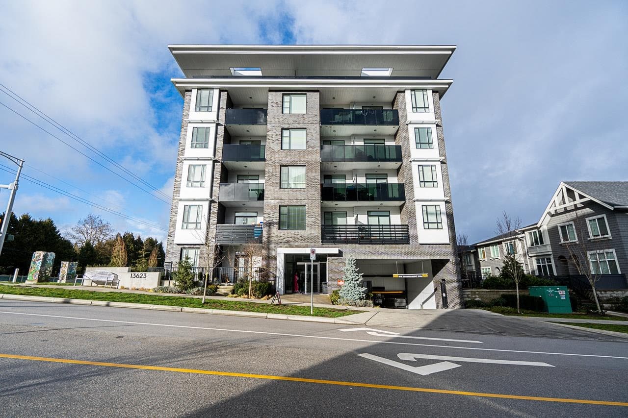 416 - 13623 81a Avenue, Surrey, V3W 3N7 — photo 3