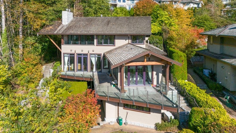 2611 Chelsea Court, West Vancouver