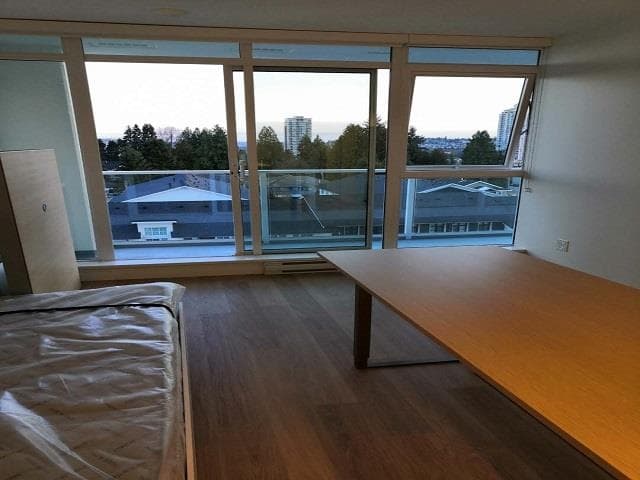 610 - 525 Foster Avenue, Coquitlam, V3J 0H6 — photo 3