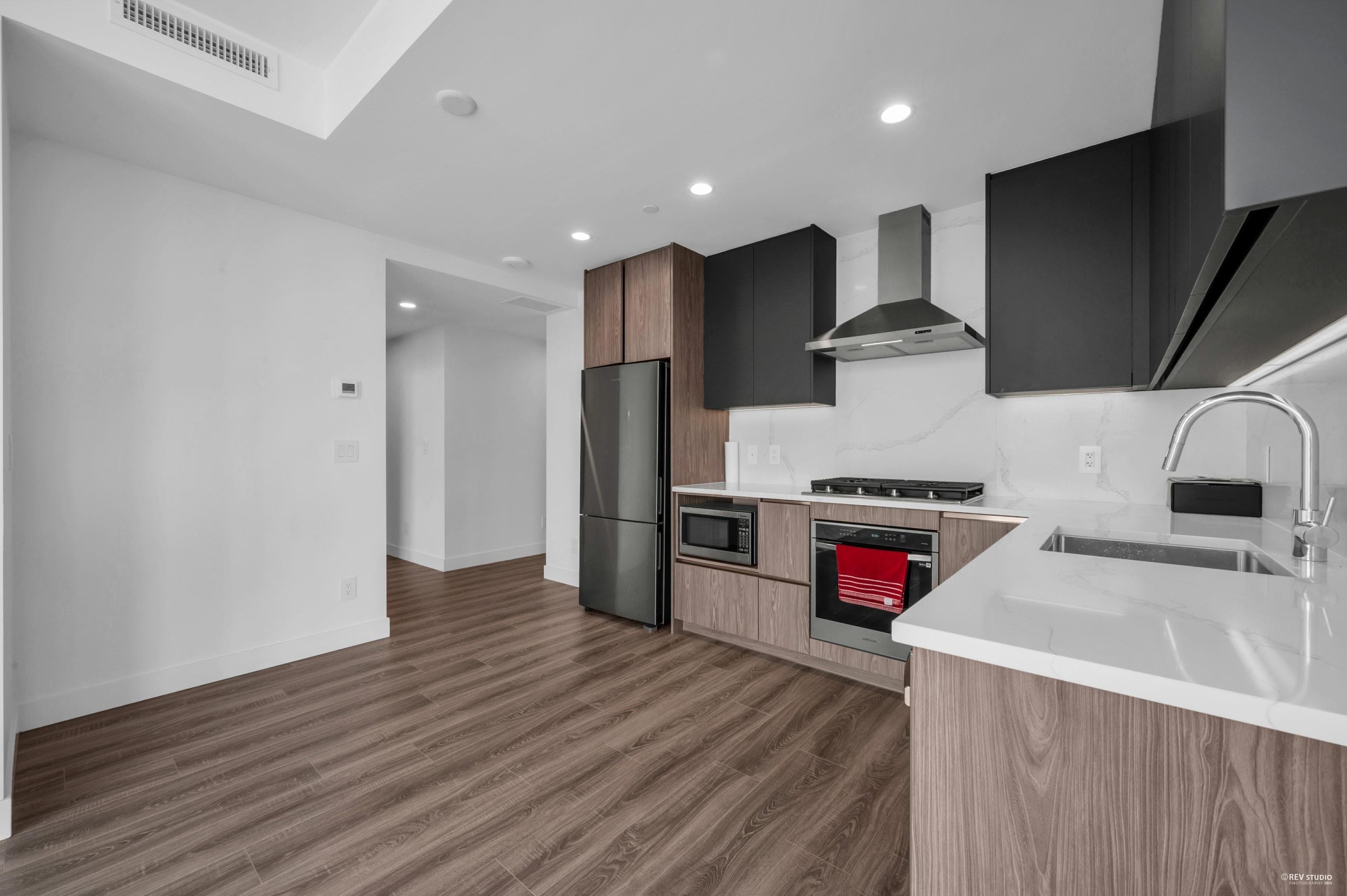 2607 - 10750 135a Street, Surrey, V3T 0V4 — photo 5