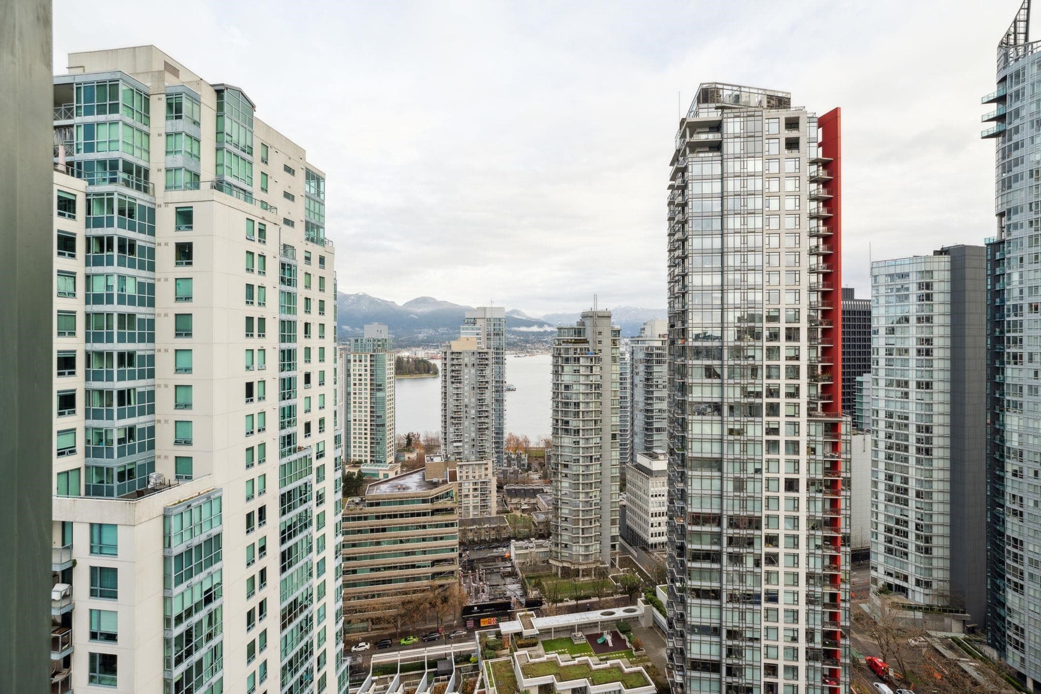 2408 - 1239 W Georgia Street, Vancouver, V7E 4R8 — photo 3