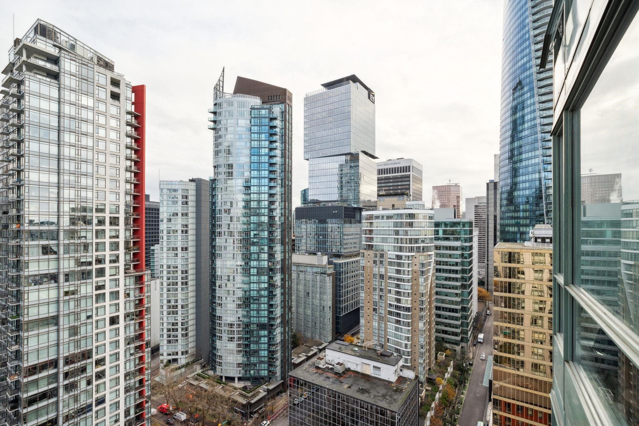 2408 - 1239 W Georgia Street, Vancouver, V7E 4R8 — photo 4
