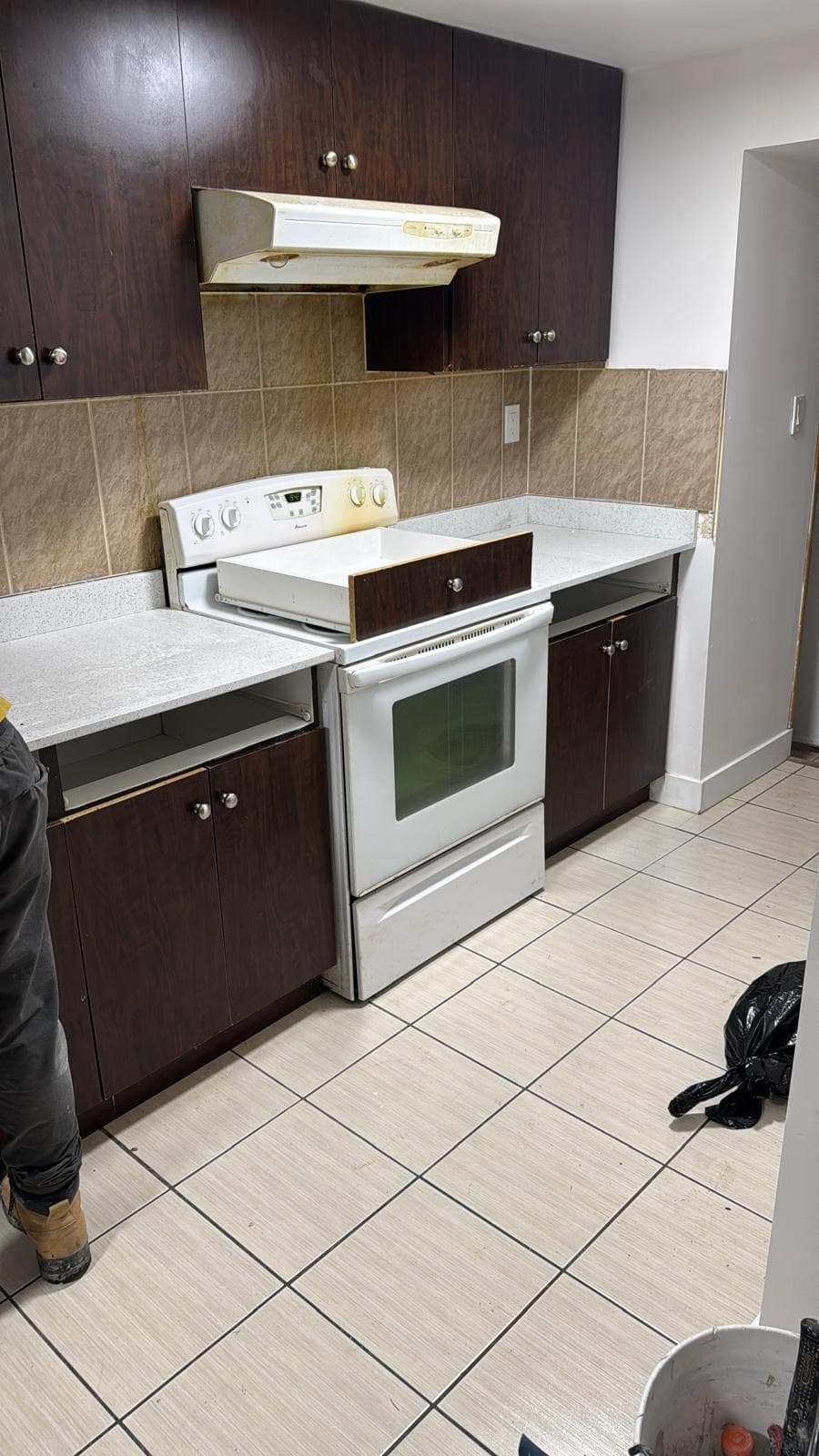 901 - 10777 University Drive, Surrey, V3T 0E6 — photo 2