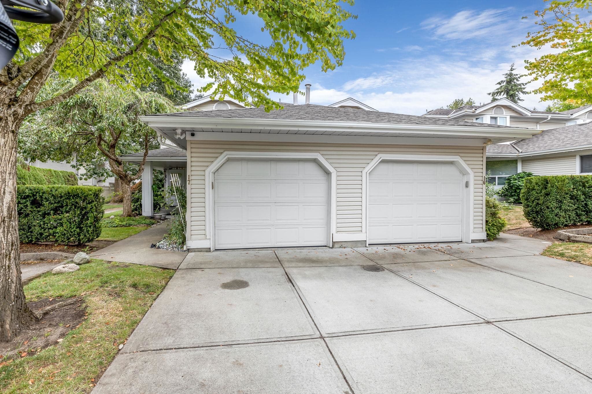 17 - 6478 121 Street, Surrey, V3W 0Y5 — photo 2