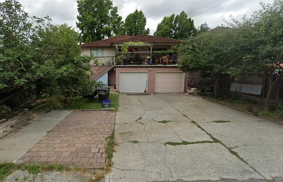 4421 Parker Street, Burnaby, V5C 3C7 — photo 4