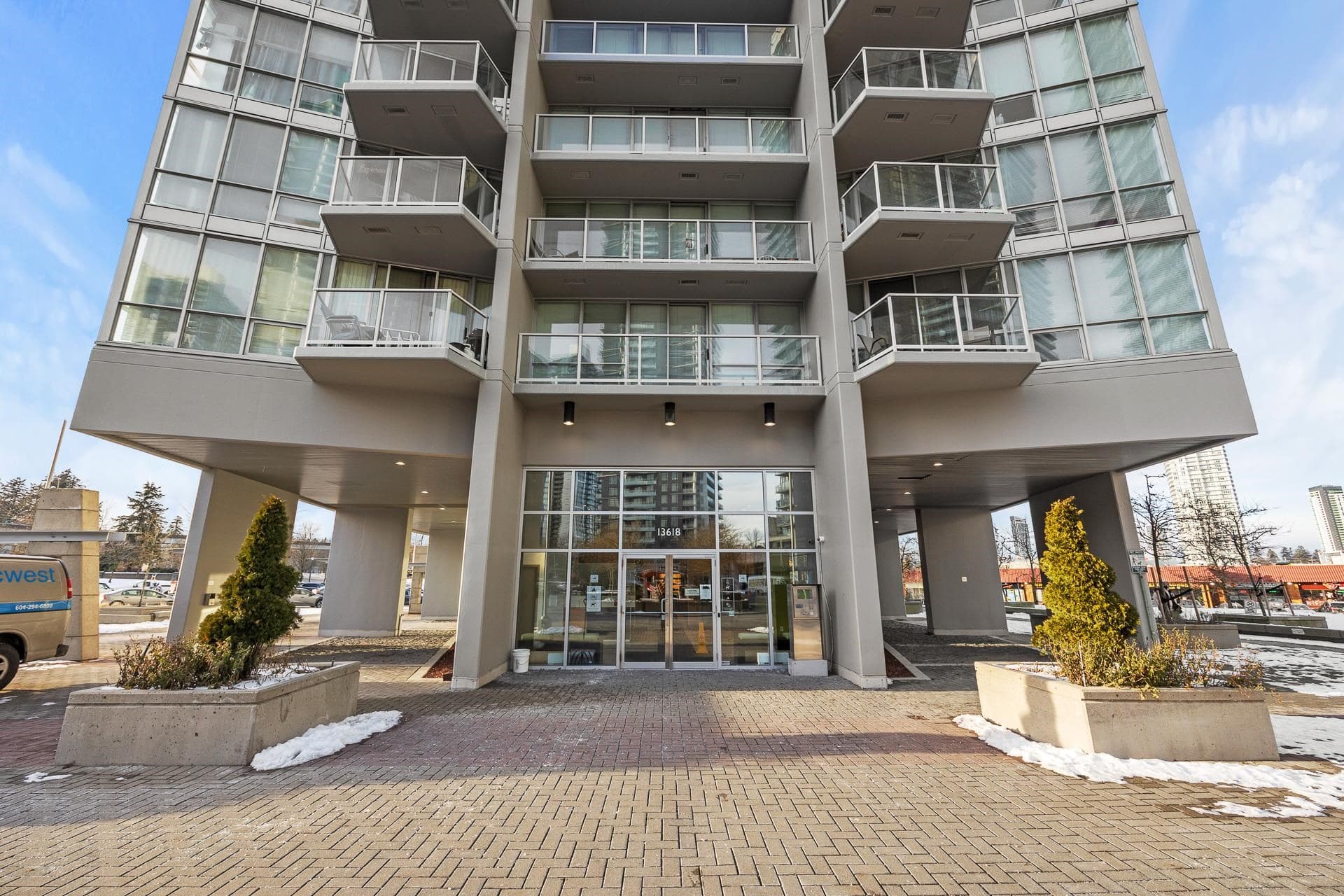 3005 - 13618 100 Avenue, Surrey, V3T 0A8 — photo 5