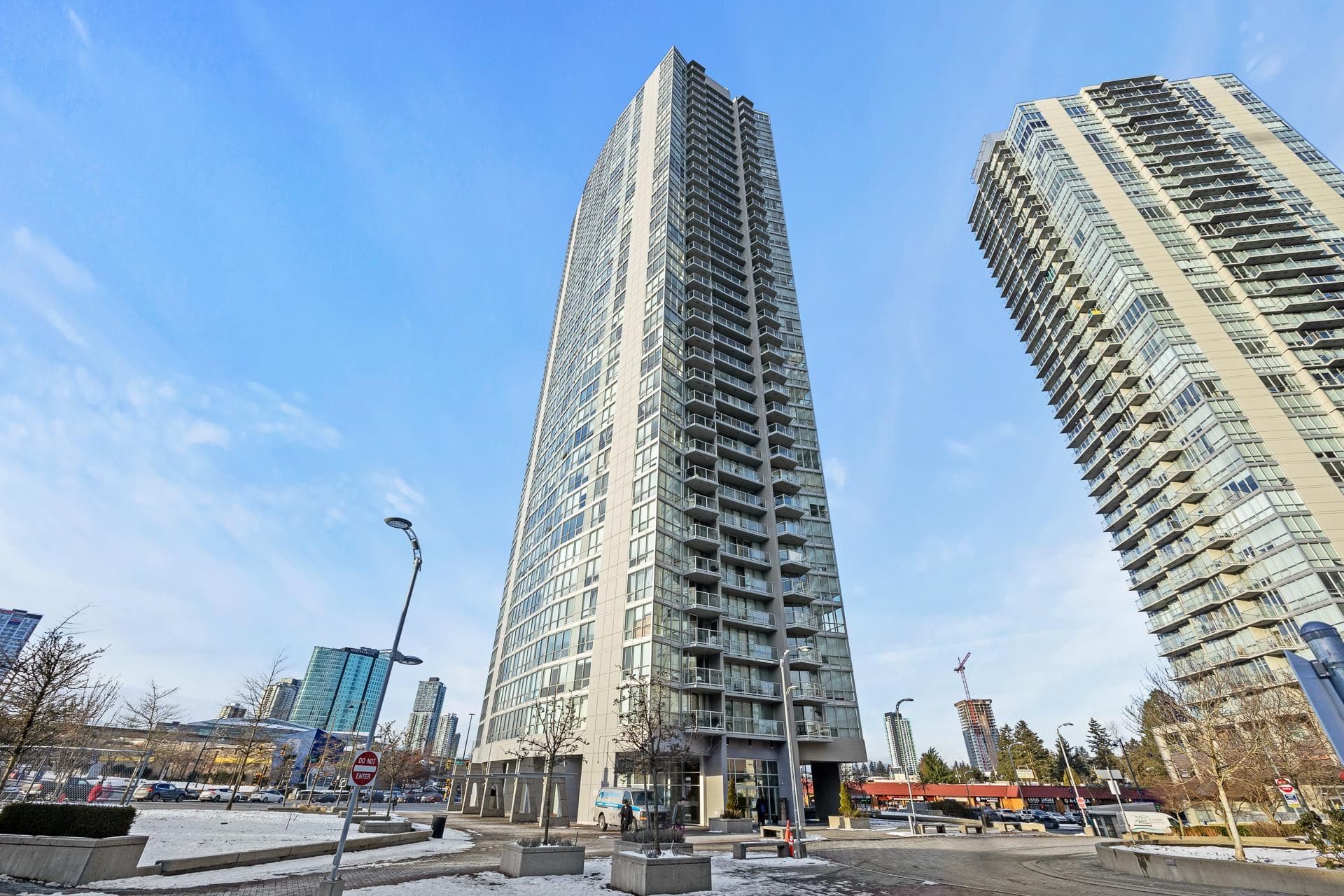 3005 - 13618 100 Avenue, Surrey, V3T 0A8 — photo 4