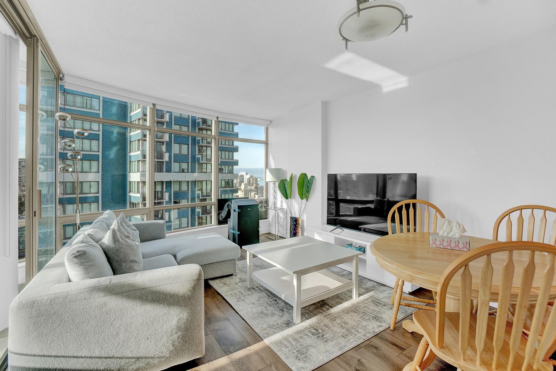 1702 - 1200 Alberni Street, Vancouver, V6E 1A6 — photo 3