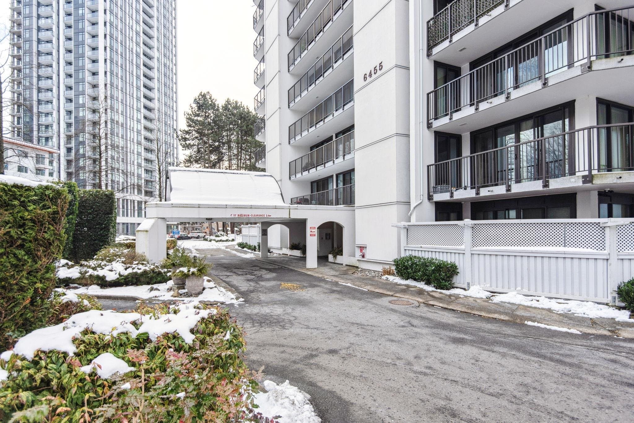 707 - 6455 Willingdon Avenue, Burnaby, V7A 5A8 — photo 3