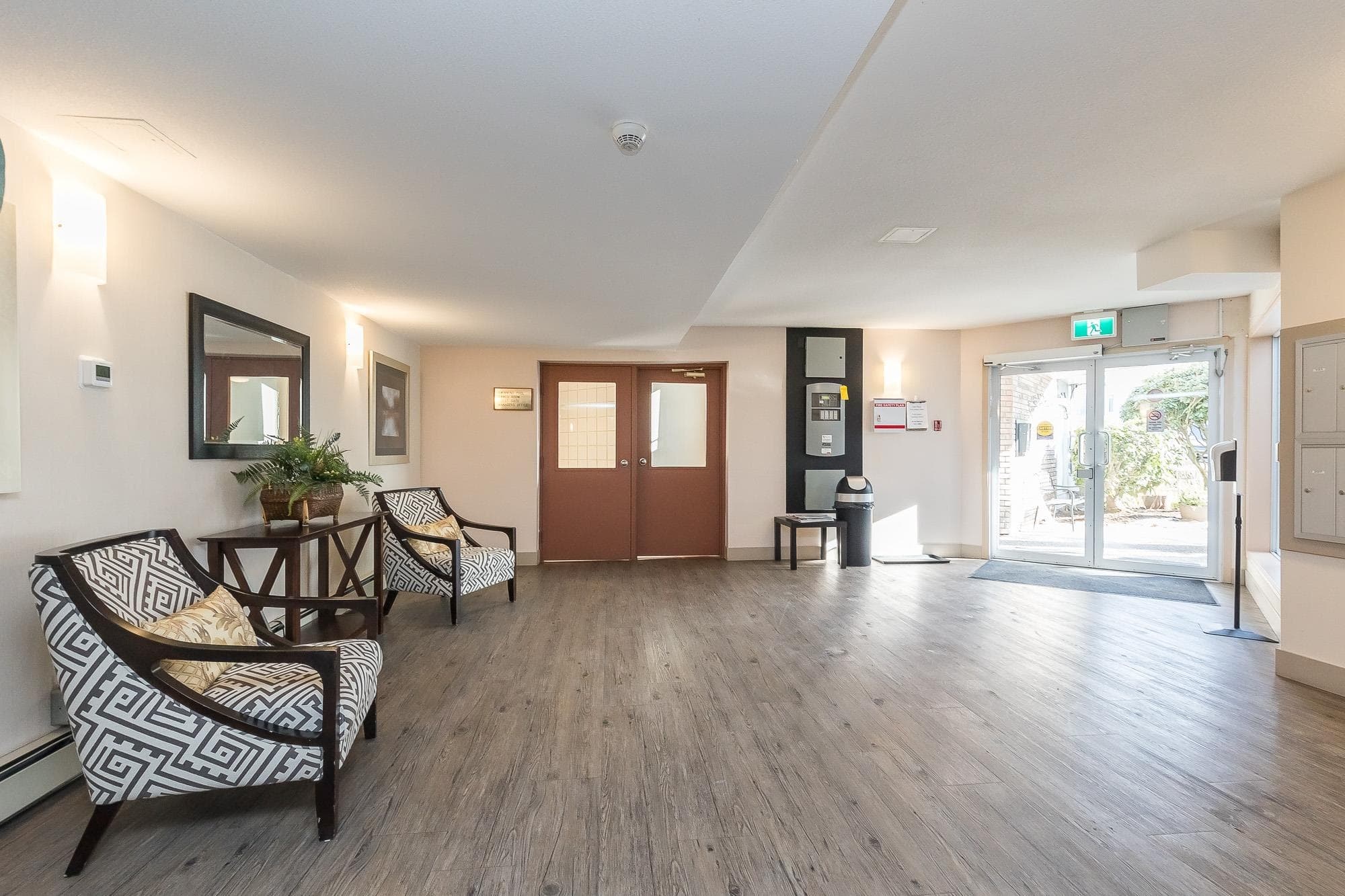 105 - 32823 Landeau Place, Abbotsford, V2S 6S6 — photo 5