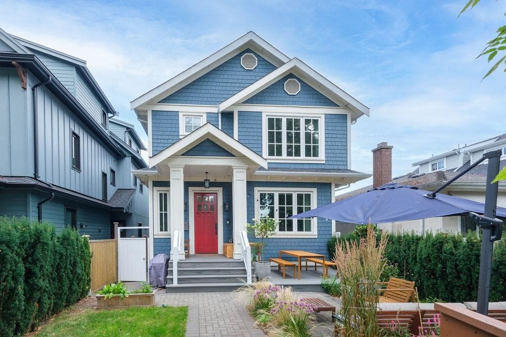 749 E 39th Avenue, Vancouver
