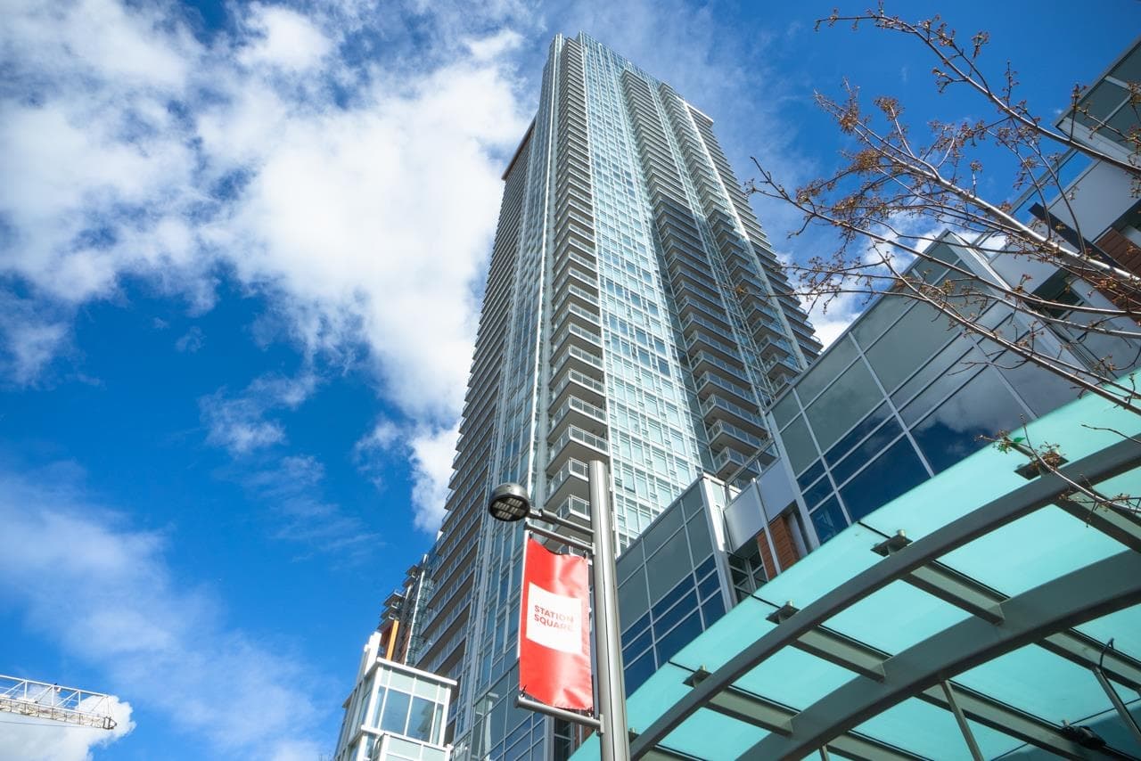 1802 - 4670 Assembly Way, Burnaby, V5H 0H3 — photo 2