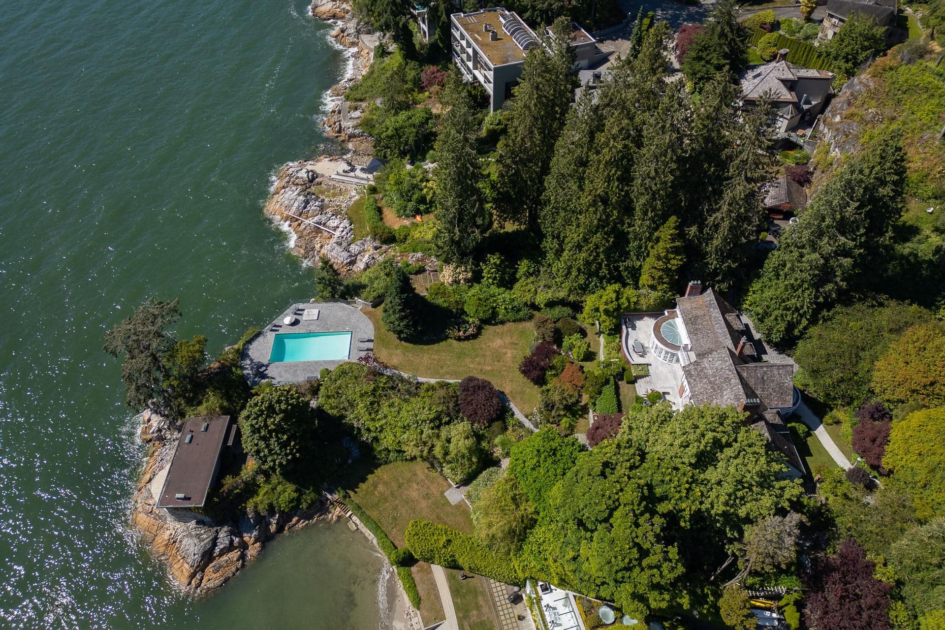 5240 Marine Drive, West Vancouver, V7W 2P8 — photo 4