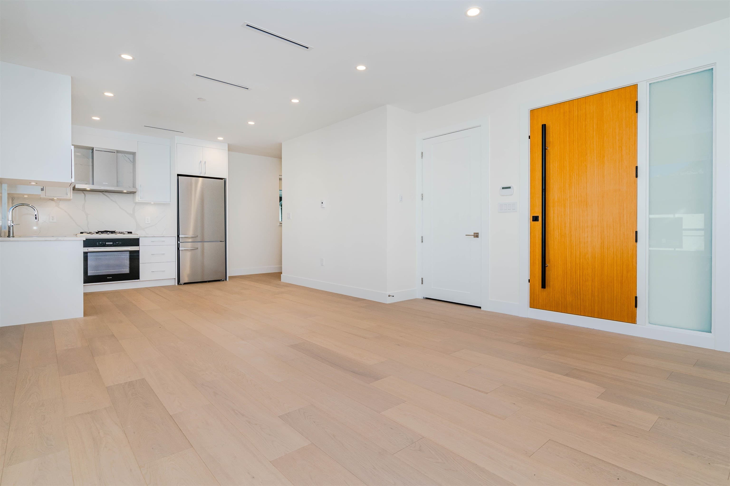 8190 Cartier Street, Vancouver, V6P 4T5 — photo 4