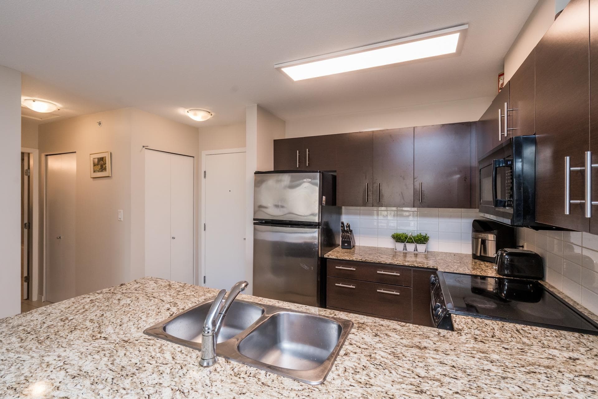 403 - 11665 Haney Bypass, Maple Ridge, V2X 8W9 — photo 4