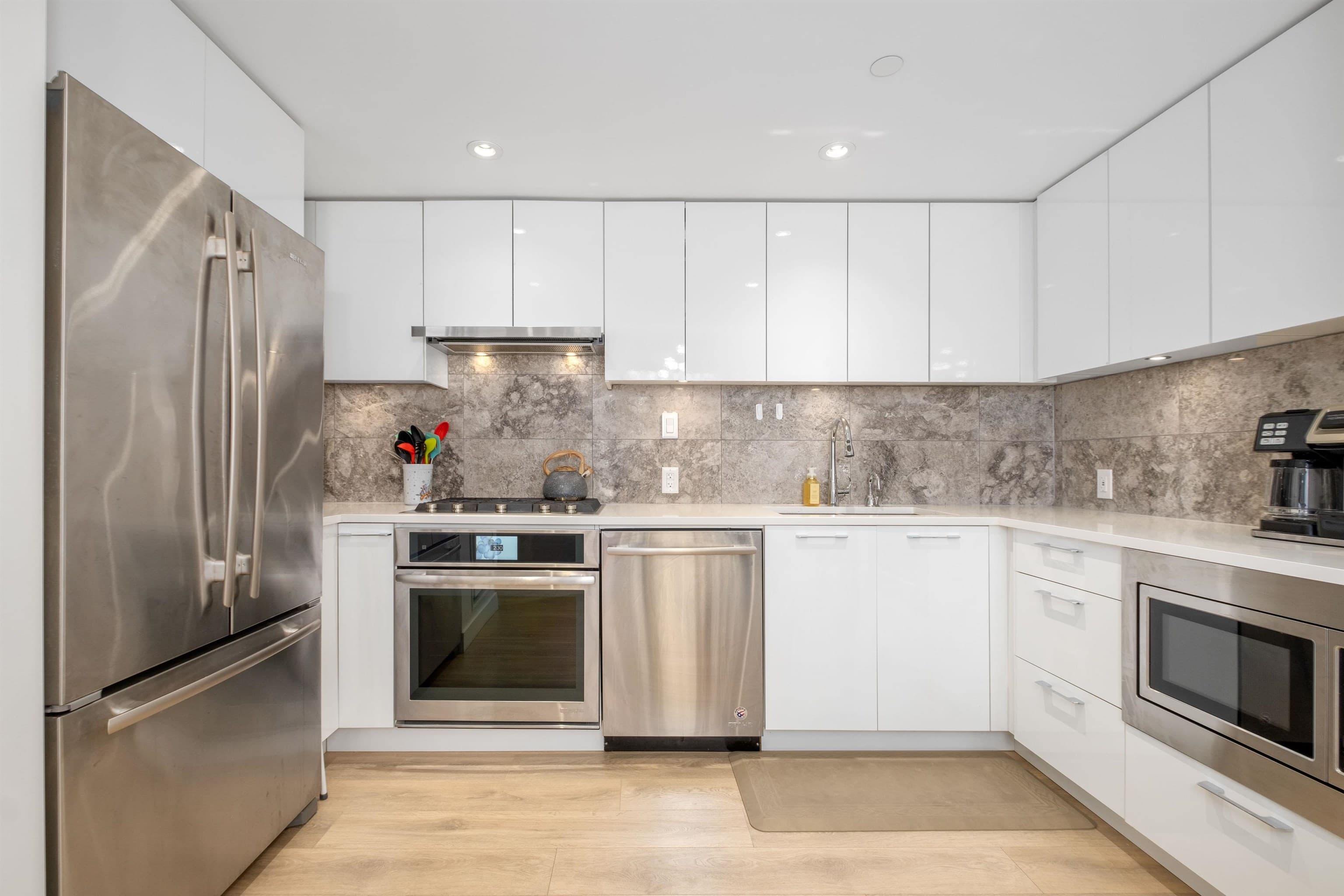3518 Marine Way, Vancouver, V5S 0C9 — photo 4