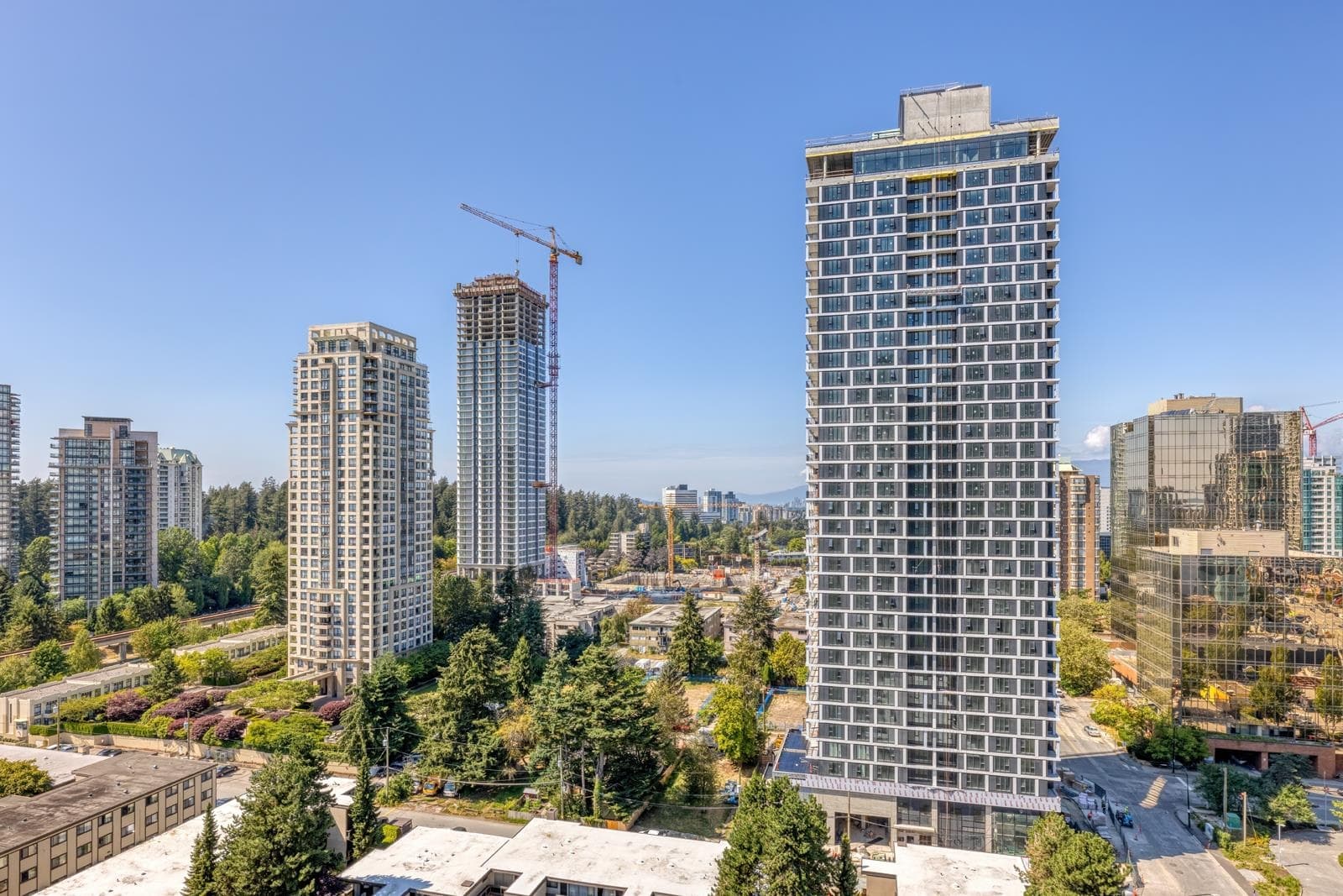 2103 - 6088 Willingdon Avenue, Burnaby, V5H 4V2 — photo 2