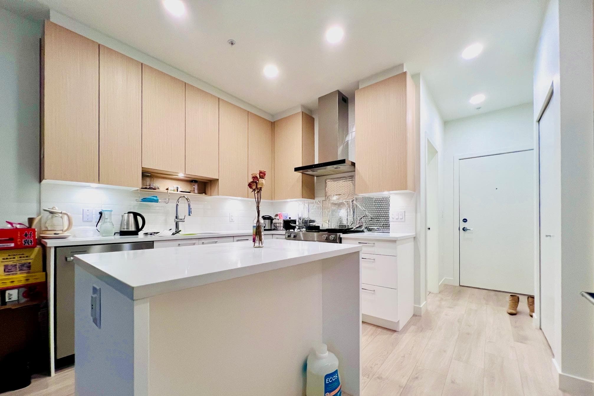 209 - 7588 16th Street, Burnaby, V3N 0H8 — photo 3