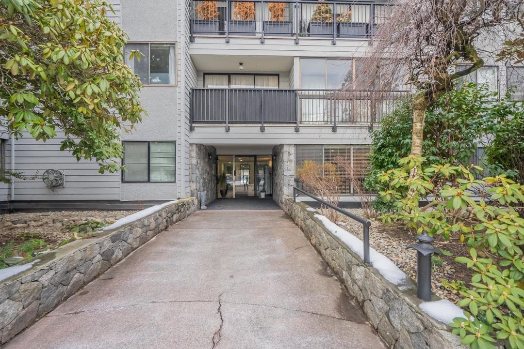111 - 3787 W 4th Avenue, Vancouver, V6R 1P4 — photo 3