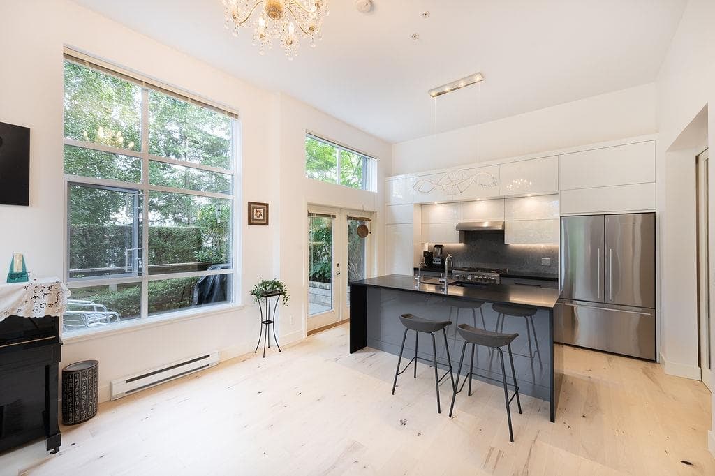 5952 Chancellor Mews, Vancouver, V6T 2L5 — photo 1