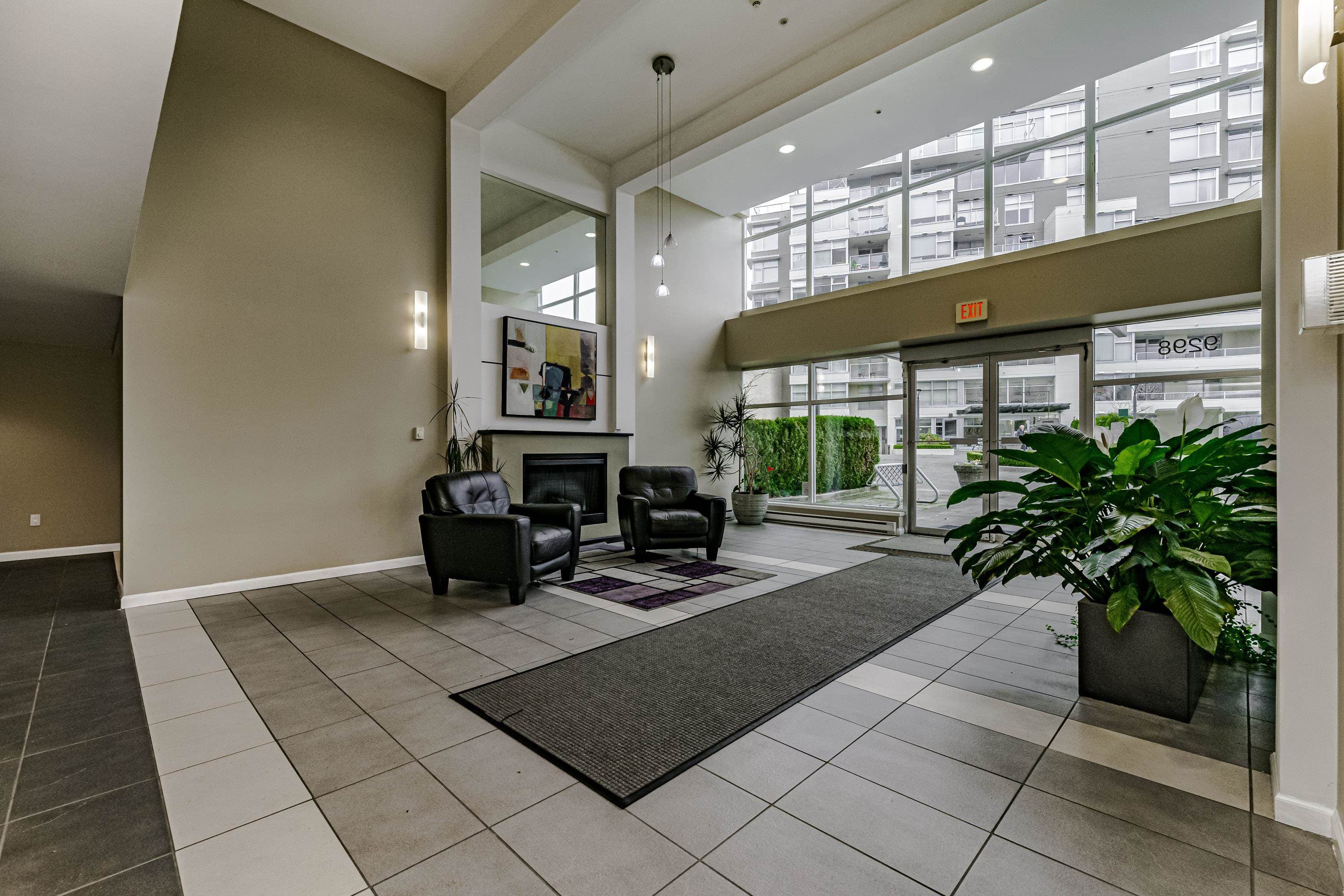 202 - 9298 University Crescent, Burnaby, V5A 4X8 — photo 5