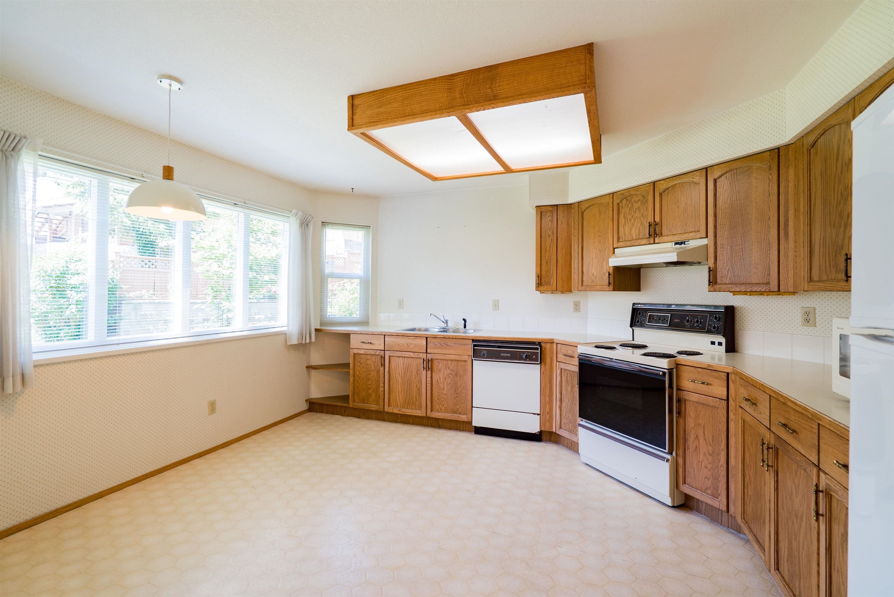 107 - 22515 116 Avenue, Maple Ridge, V2X 9T9 — photo 3