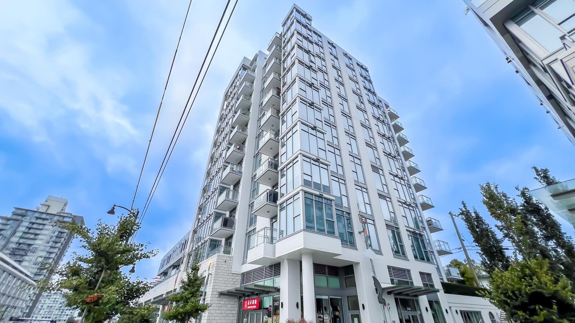 502 - 2435 Kingsway, Vancouver, V5R 0K5 — photo 2