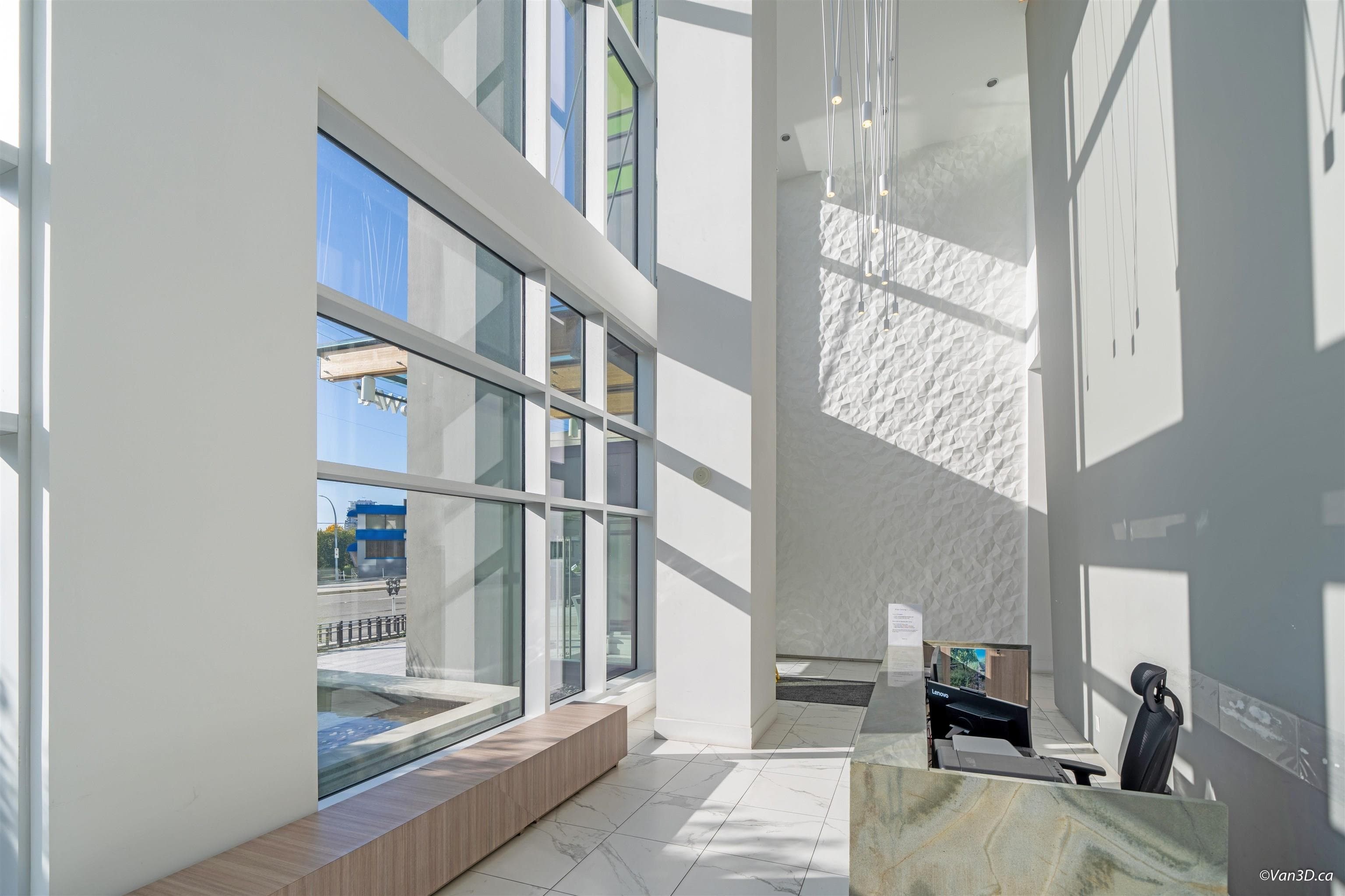 2408 - 7388 Kingsway, Burnaby, V3N 0G9 — photo 2