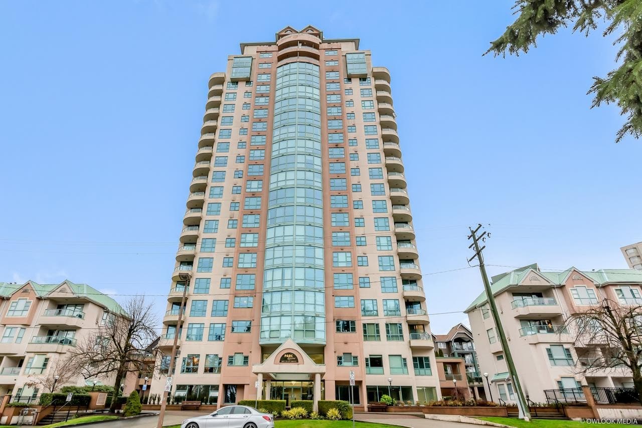 506 - 3071 Glen Drive, Coquitlam, V3B 2P8 — photo 1