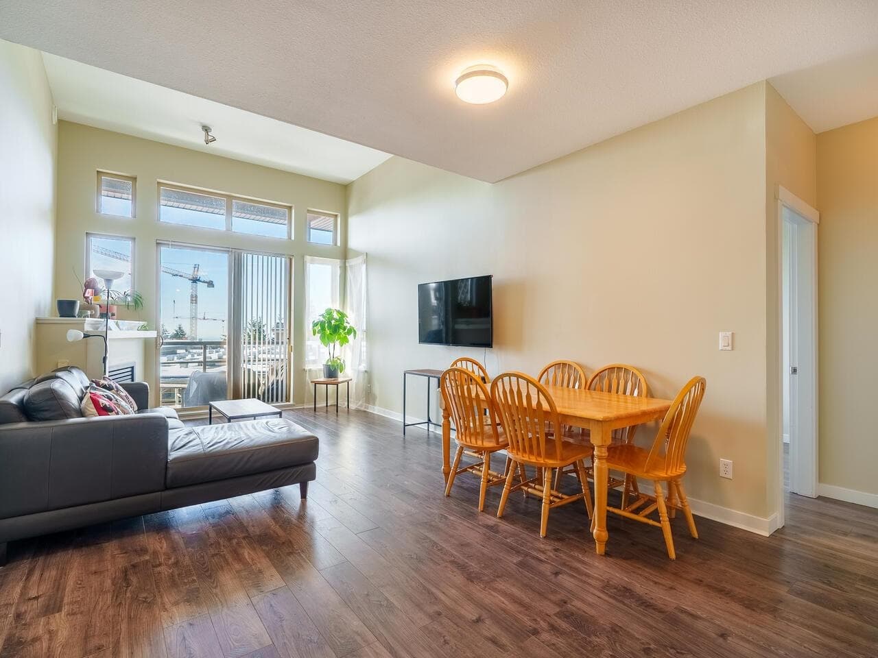 505 - 9319 University Crescent, Burnaby, V5A 4Y5 — photo 3