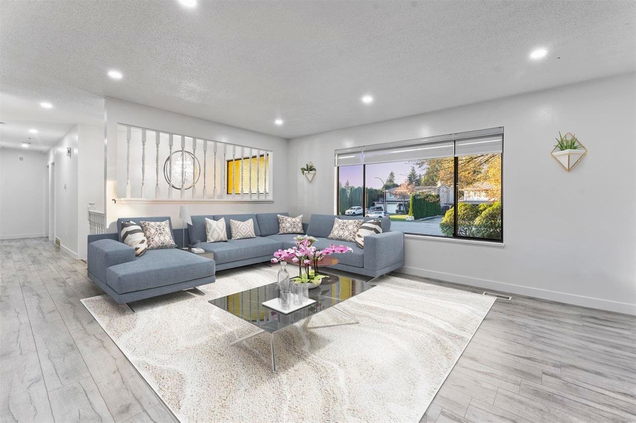 21334 Campbell Avenue, Maple Ridge, V2X 7G6 — photo 4