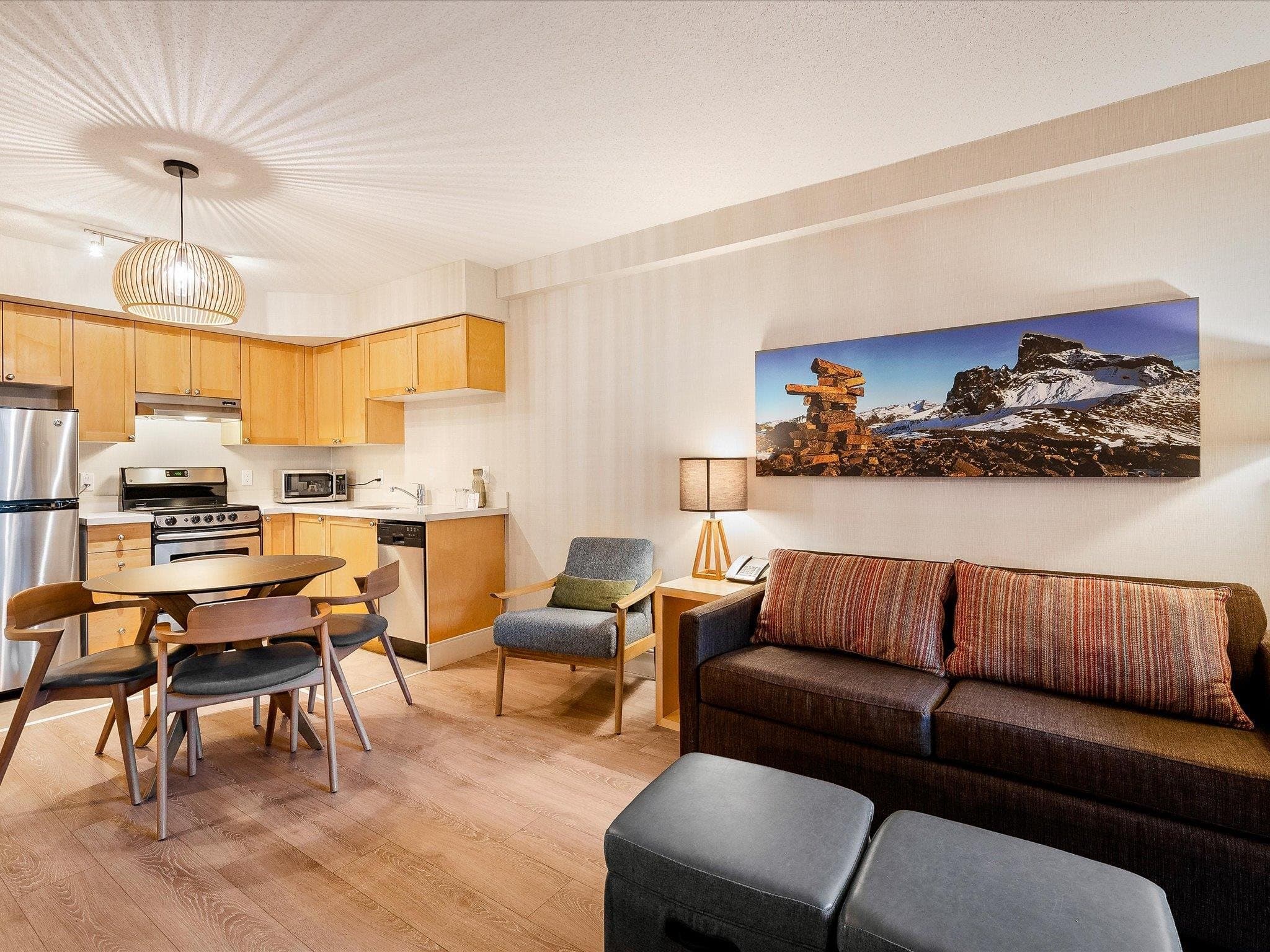 2315 - 4308 Main Street, Whistler, V8E 1A9 — photo 2