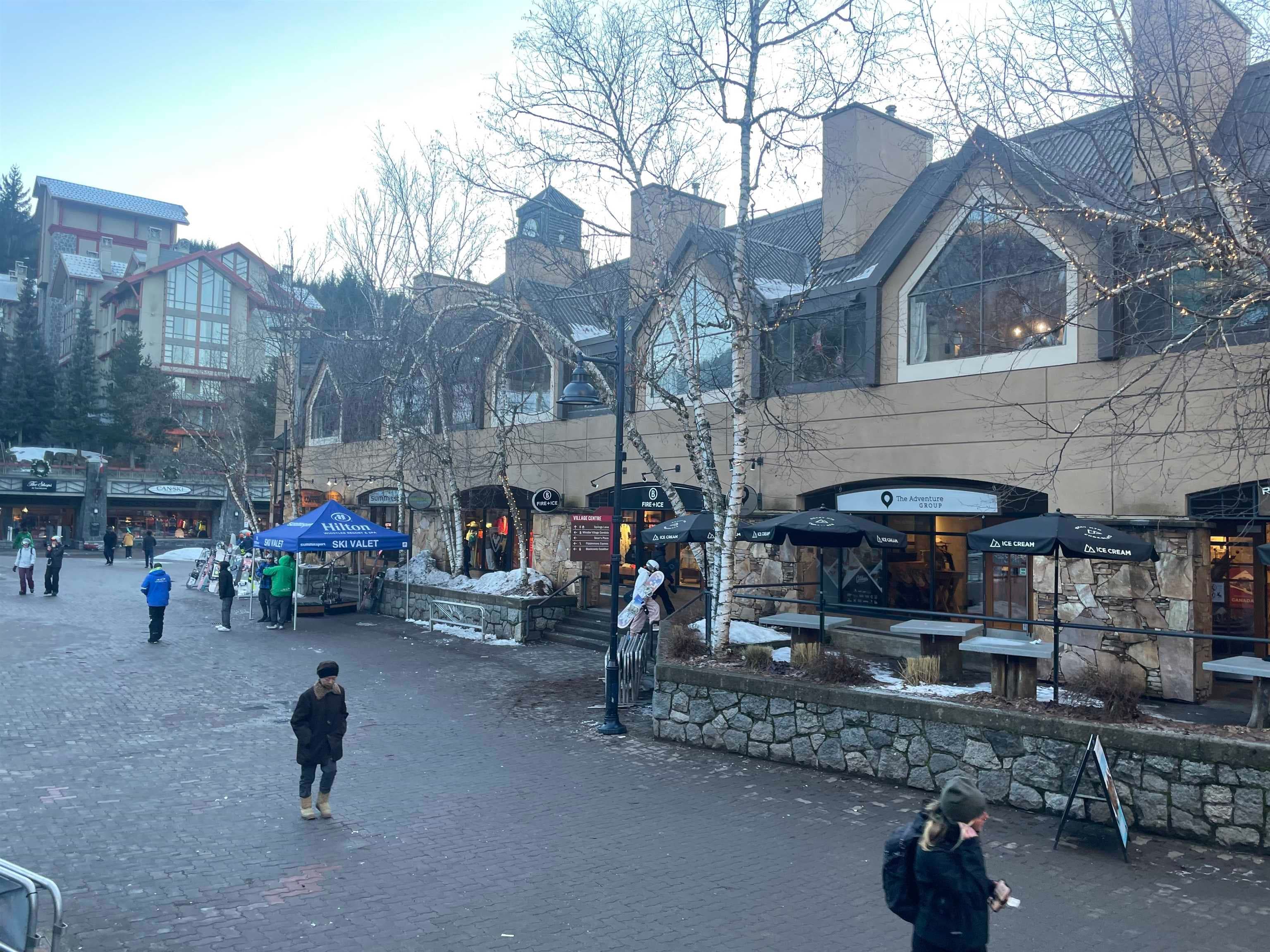 904 - 4293 Mountain Square, Whistler, V8E 1H9 — photo 2